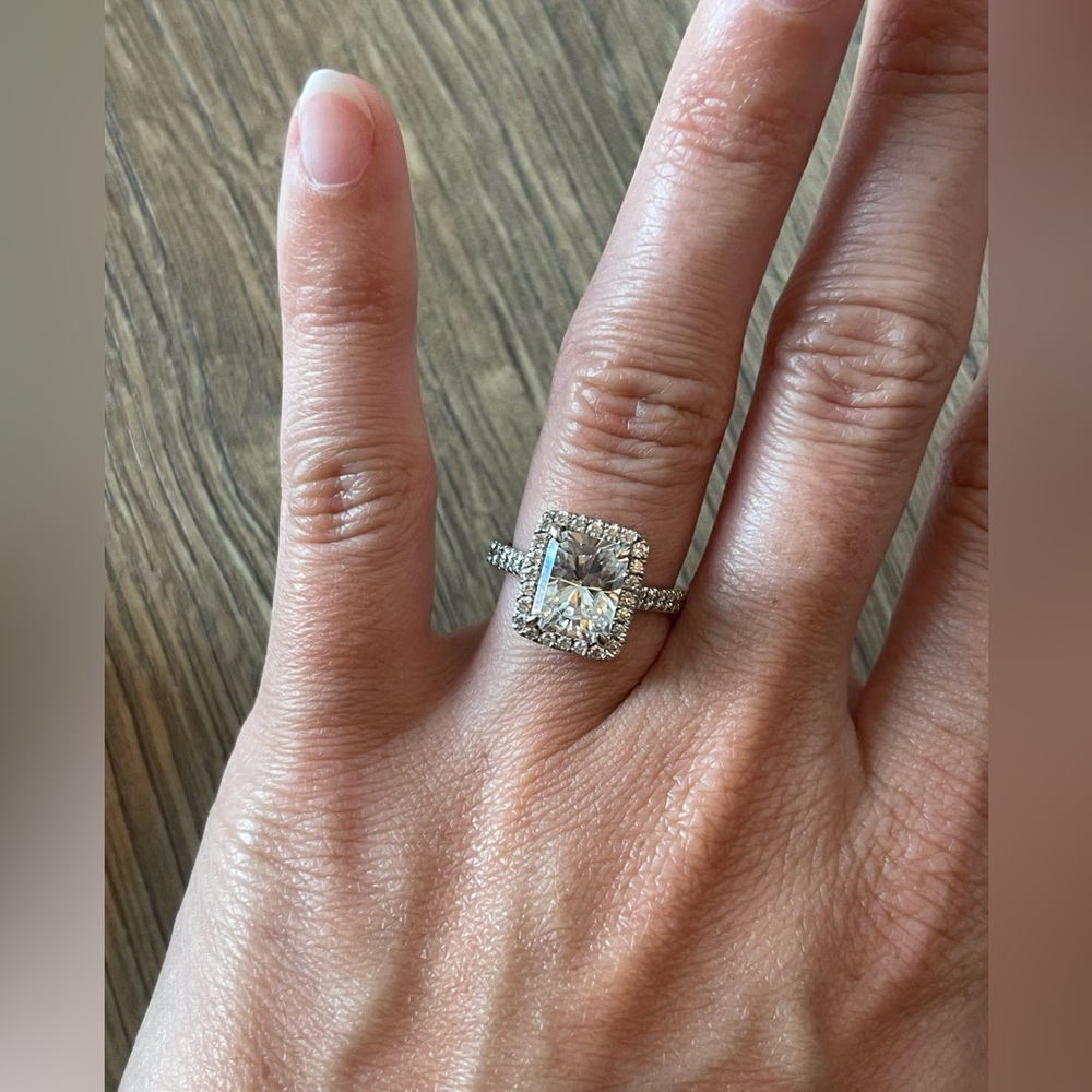 Radiant-Cut Moissanite Halo Ring In 14K White Gold 3 Ct.